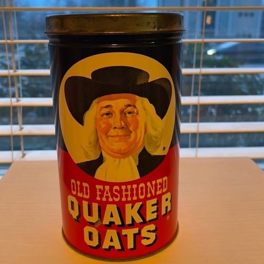 Quaker Vintage Tin Can 1982